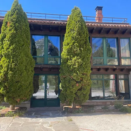 Hotel-posada Fuentes Carrionas Camasobres