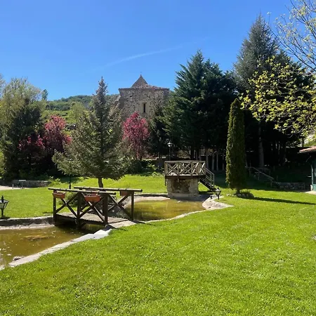 Hotel-posada Fuentes Carrionas Hotell
