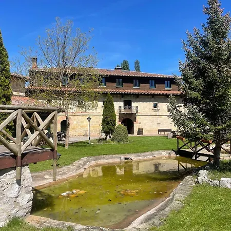 Hotell Hotel-posada Fuentes Carrionas Camasobres
