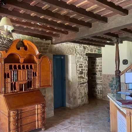 Hotel-posada Fuentes Carrionas Hotell 3*
