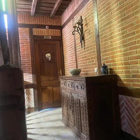 Hotell Hotel-posada Fuentes Carrionas