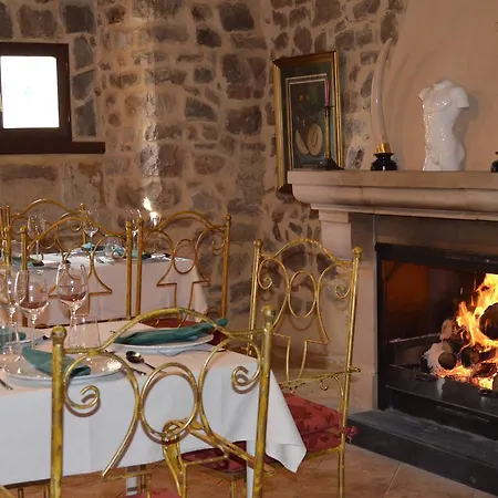 Hotel Hotel-posada Fuentes Carrionas Camasobres