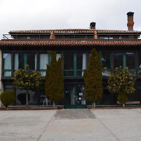 Hotel-posada Fuentes Carrionas 3*