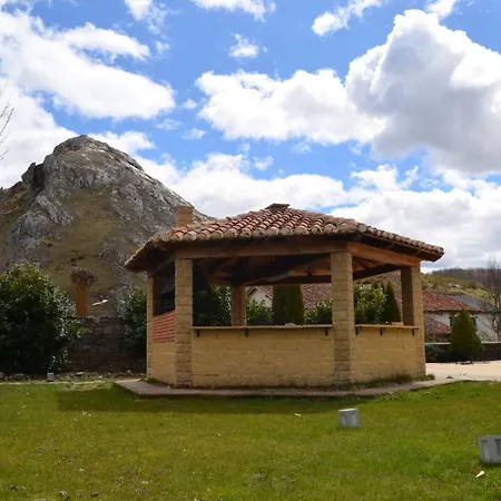 Hotel-posada Fuentes Carrionas Szálloda Camasobres