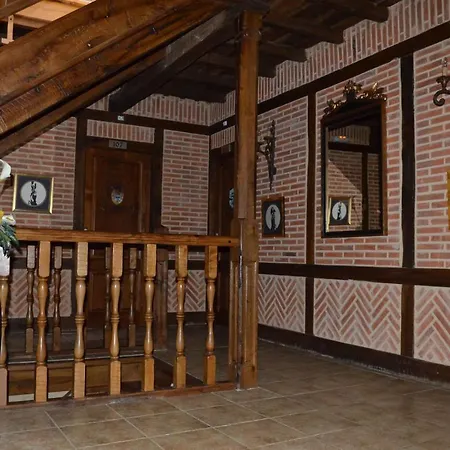 Hotell Hotel-posada Fuentes Carrionas 3*