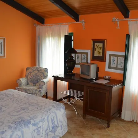 Hotel-posada Fuentes Carrionas Szálloda 3*