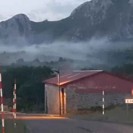 Hotel Hotel-posada Fuentes Carrionas 3*