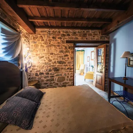 Hotel-posada Fuentes Carrionas Szálloda 3*