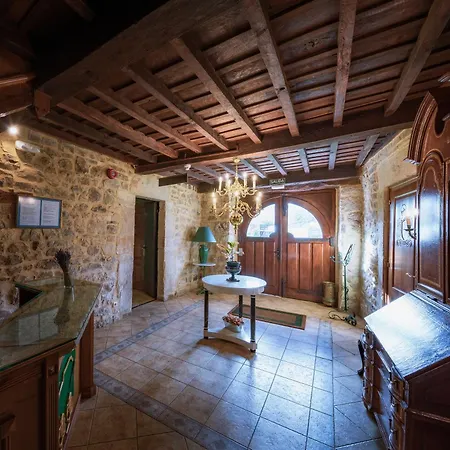 Hotel-posada Fuentes Carrionas