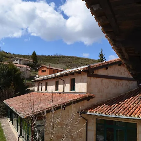 Hotel-posada Fuentes Carrionas Hotel 3*