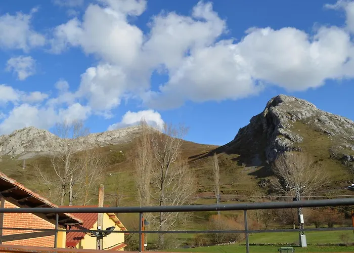 Hotel-posada Fuentes Carrionas Hotel 3*